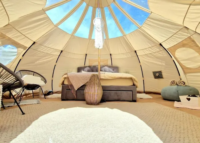 Luxury tent Ranna Surfikuela *