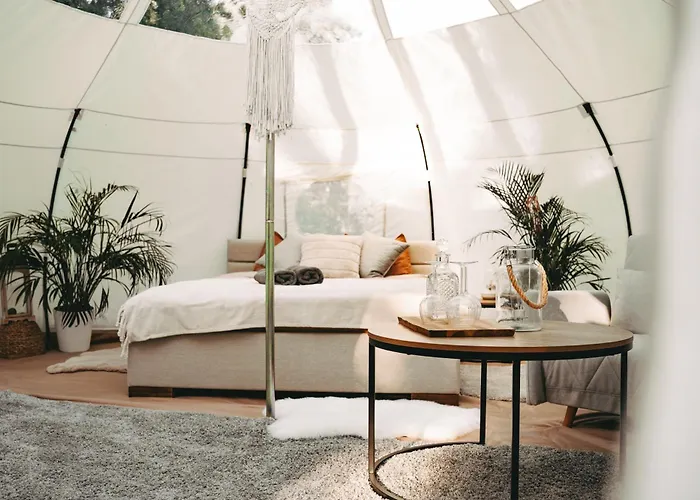 Luxury tent Ranna Surfikuela